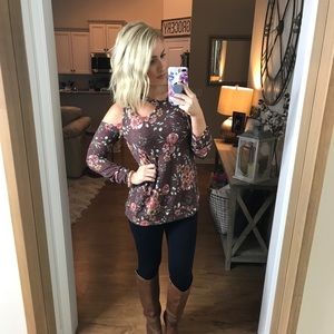 Cut out Shoulder Top